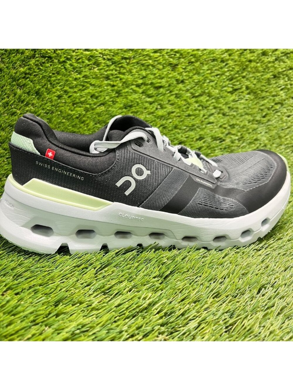 On Cloudrunner 2 Womens Size 9 Black White Green Athletic Running Shoes Sneakers